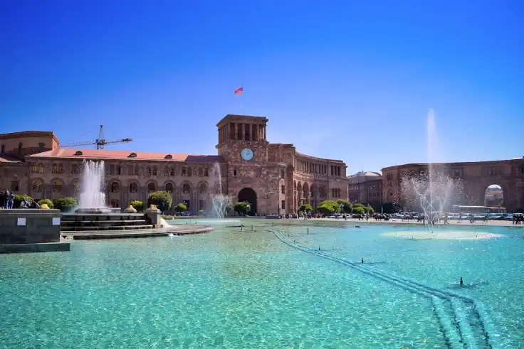 قیمت تور ارمنستان ایروان، سفری مقرون به صرفه به دل تاریخ و فرهنگ